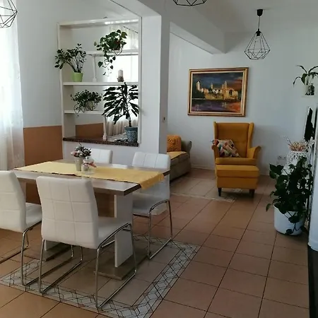 Apartment B&s