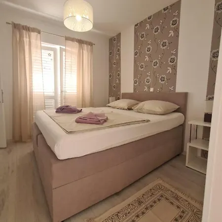 B&s Apartment *