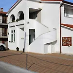 Apartament B&s *